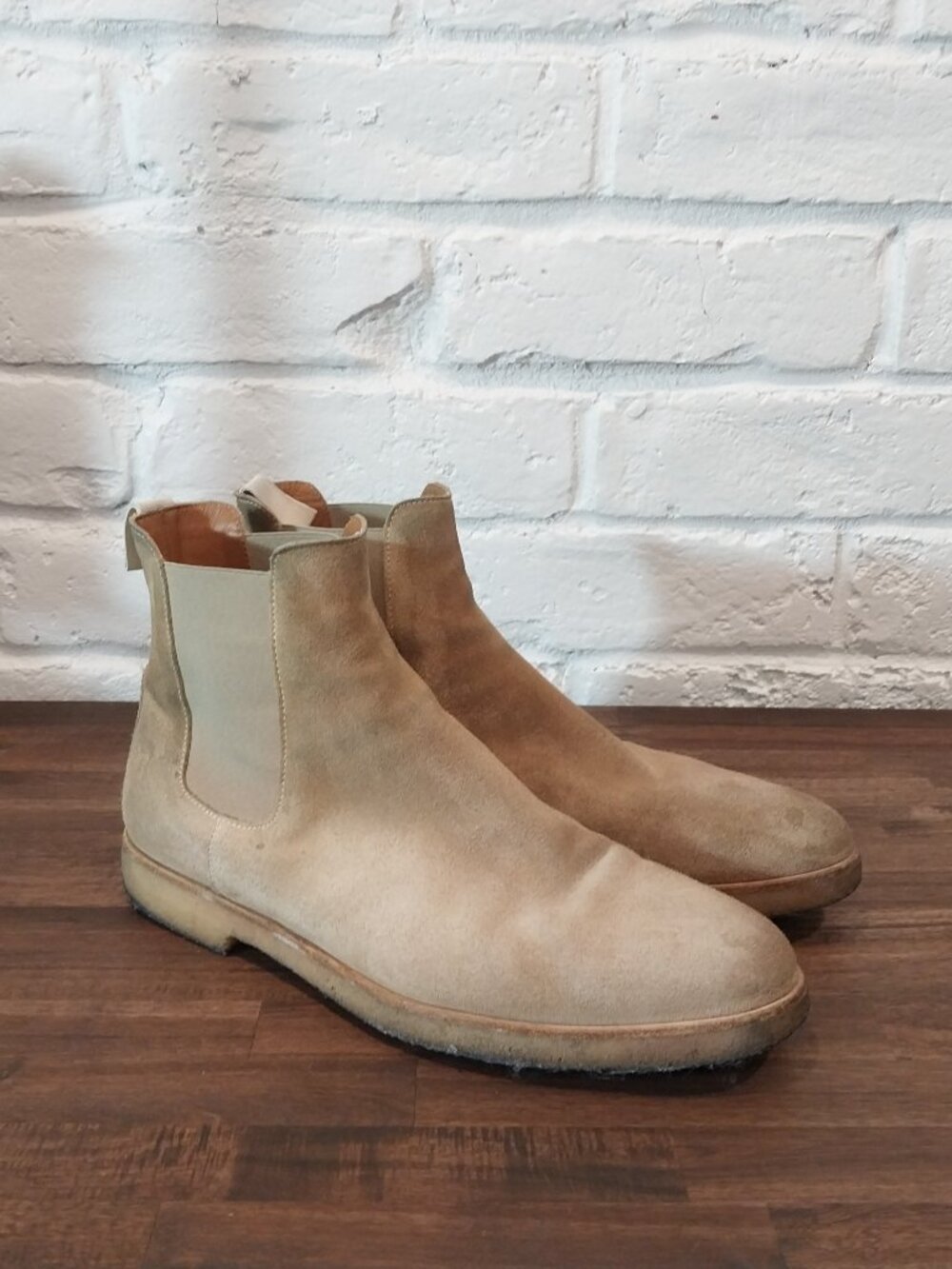 Common Project Chelsea Ankle Boots Shoes Men 11.5 Beige Suede Casual Rubber Sole